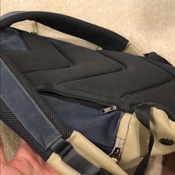 Vessel blue/cream multi-use backpack - Picture 7 of 7